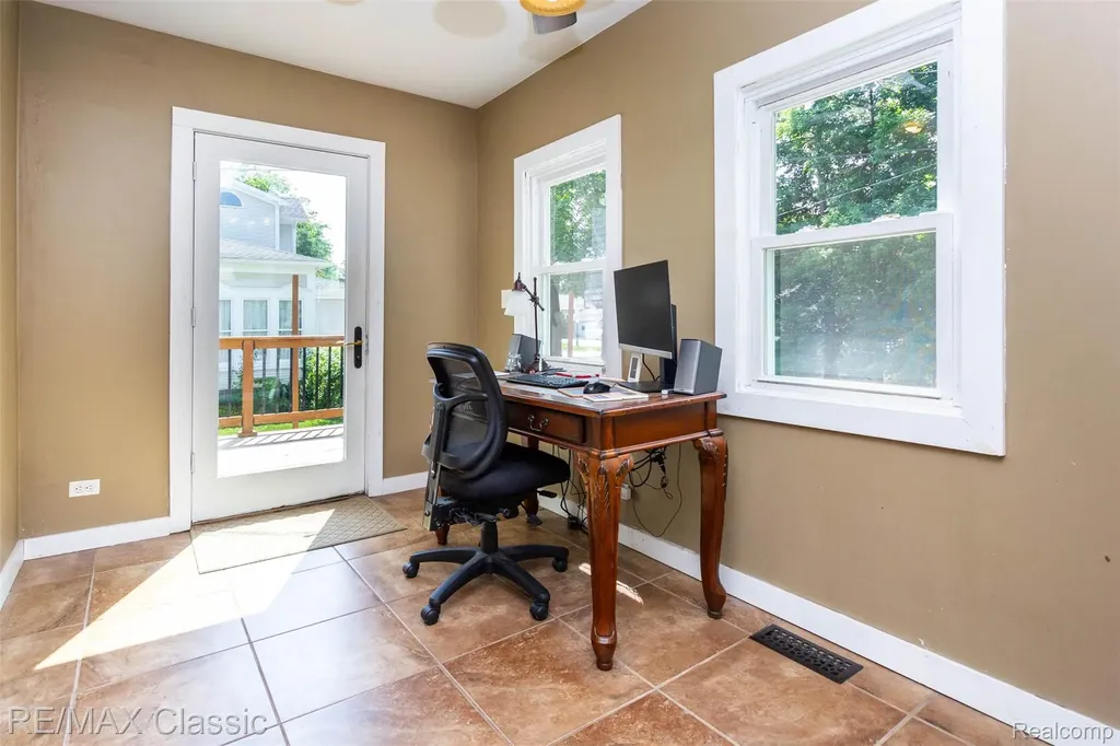 316 E Liberty Street Milford Village MI 48381