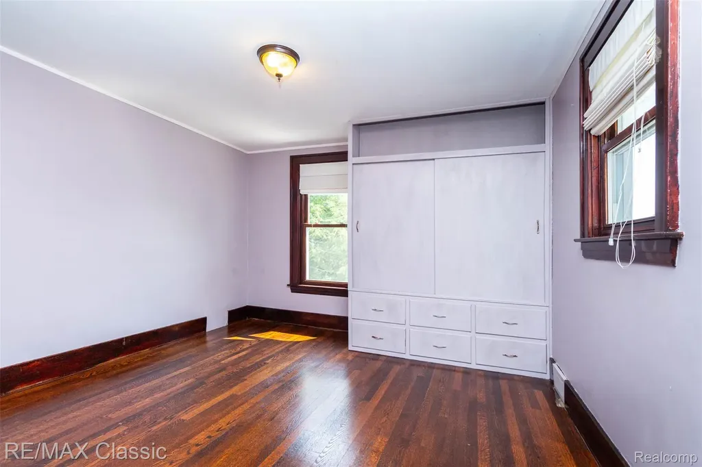 316 E Liberty Street Milford Village MI 48381