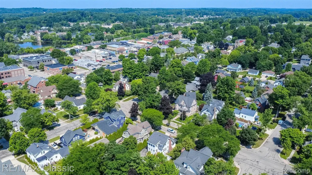 316 E Liberty Street Milford Village MI 48381