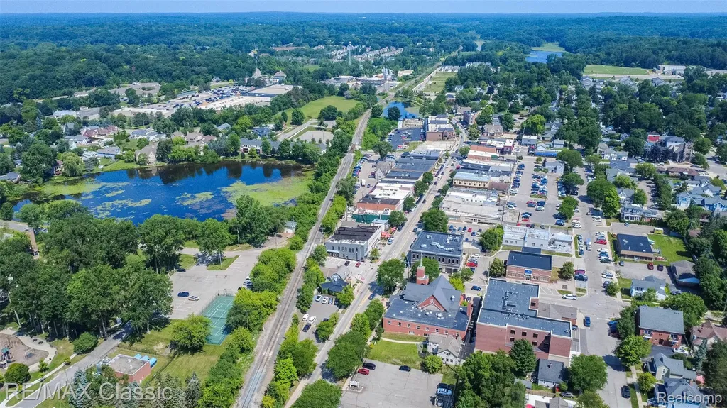 316 E Liberty Street Milford Village MI 48381