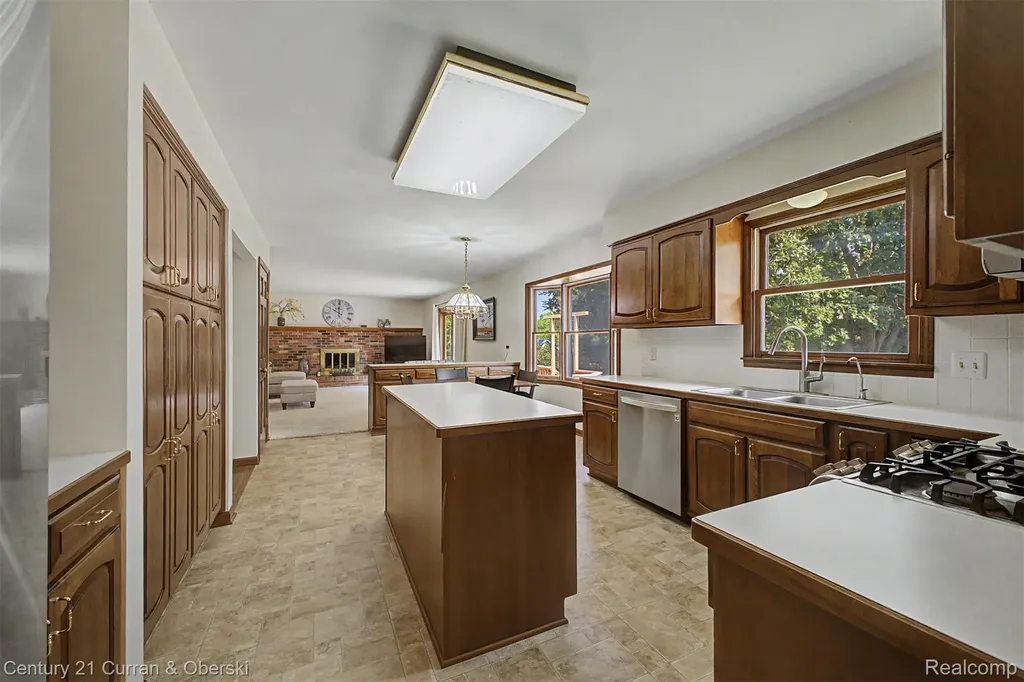 8661 N Dutchess Drive Bruce Township MI 48065