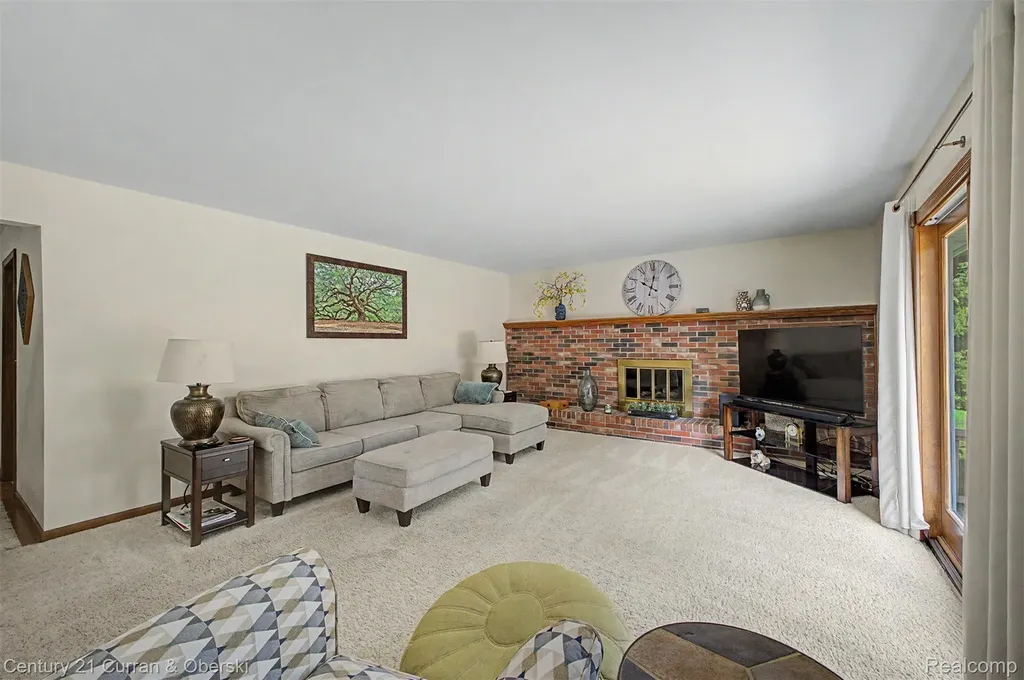 8661 N Dutchess Drive Bruce Township MI 48065