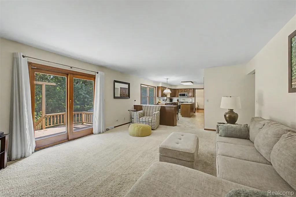 8661 N Dutchess Drive Bruce Township MI 48065