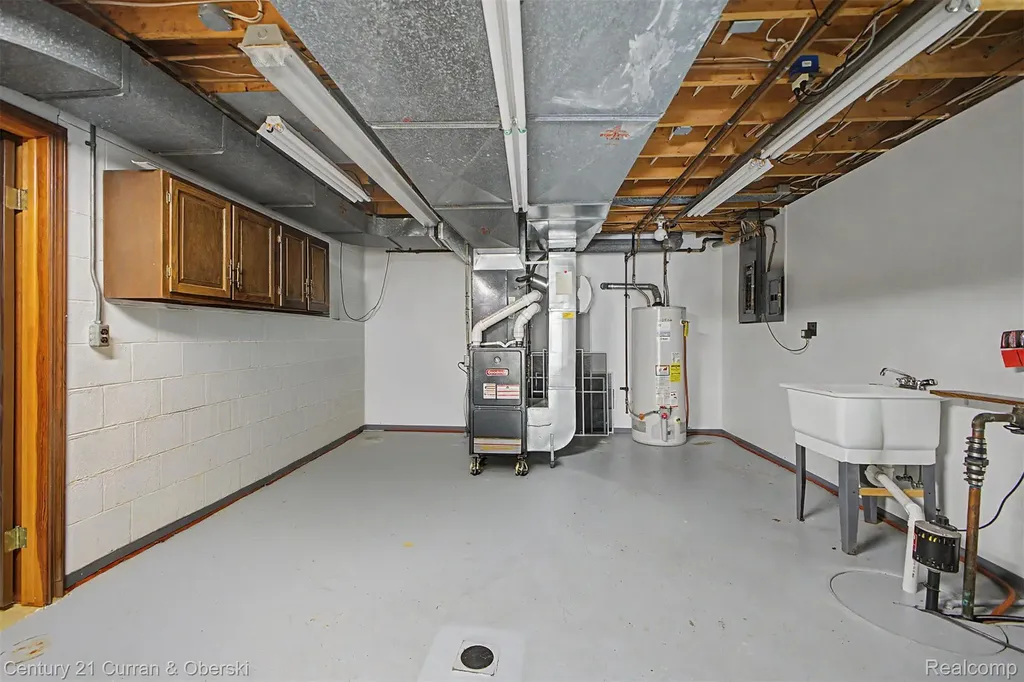 8661 N Dutchess Drive Bruce Township MI 48065