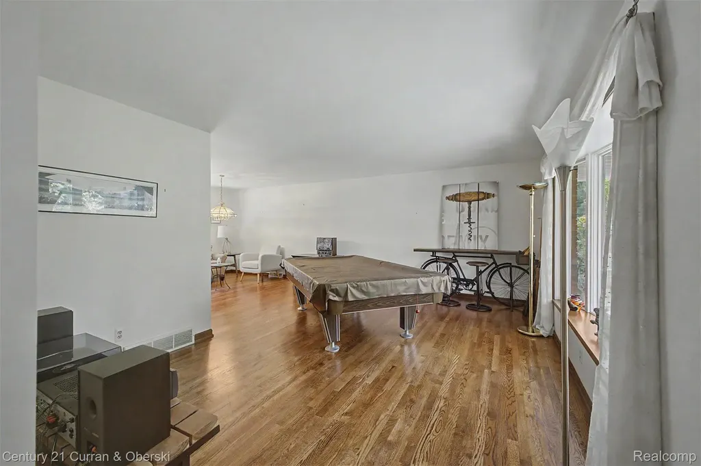 8661 N Dutchess Drive Bruce Township MI 48065