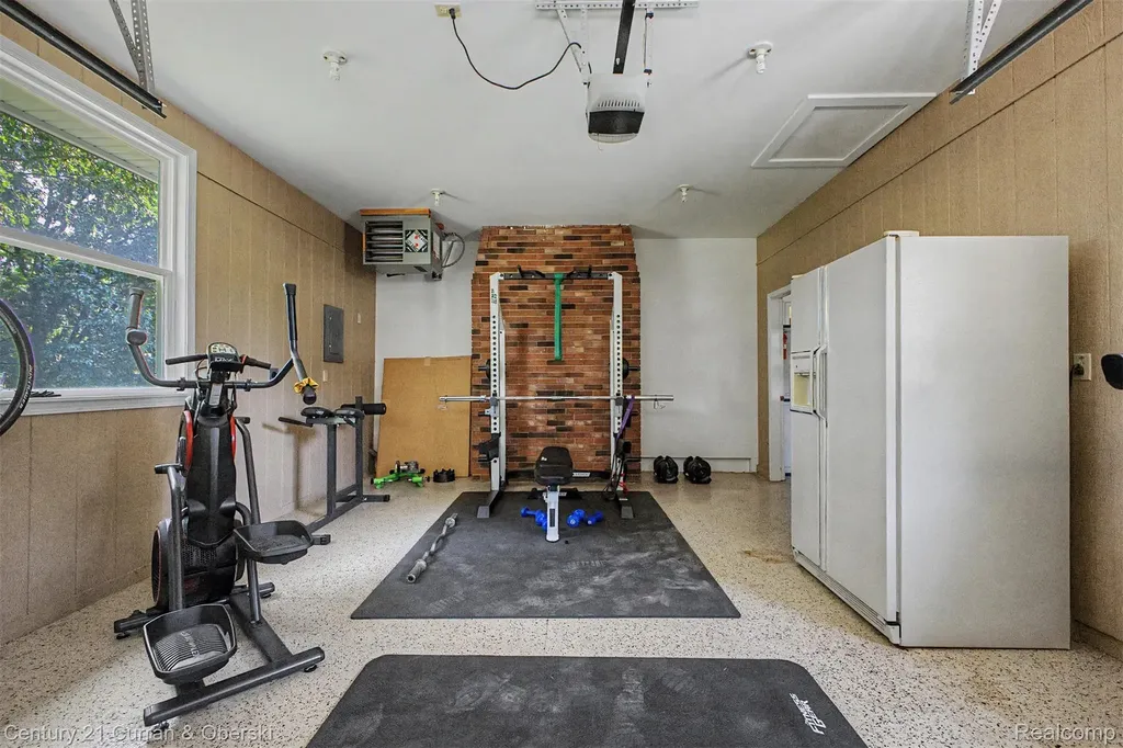 8661 N Dutchess Drive Bruce Township MI 48065