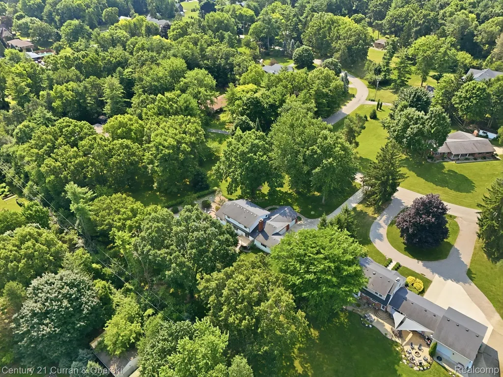 8661 N Dutchess Drive Bruce Township MI 48065
