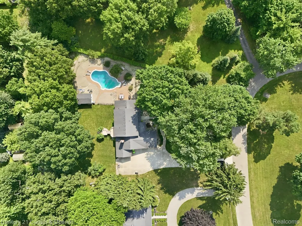 8661 N Dutchess Drive Bruce Township MI 48065