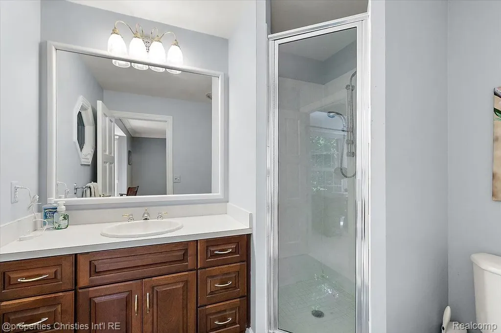 1315 Maryland Highland Charter Township MI 48380