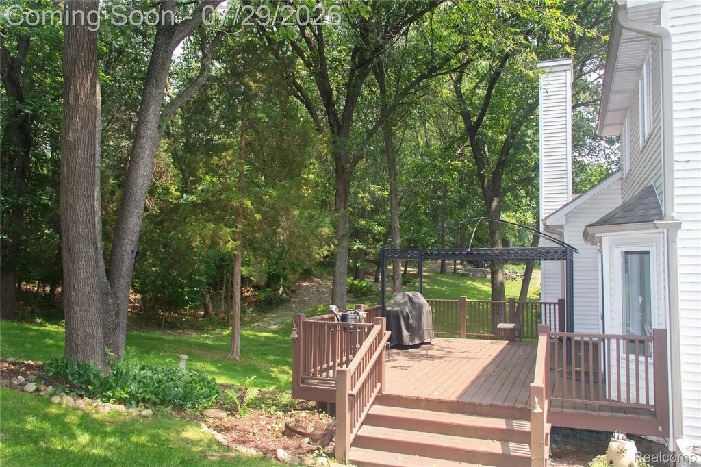 7781 Partridge Hill Drive Hamburg Township MI 48116
