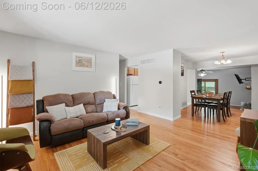1061 Western Drive Ann Arbor City MI 48103