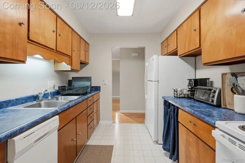 1061 Western Drive Ann Arbor City MI 48103