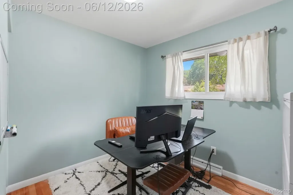 1061 Western Drive Ann Arbor City MI 48103