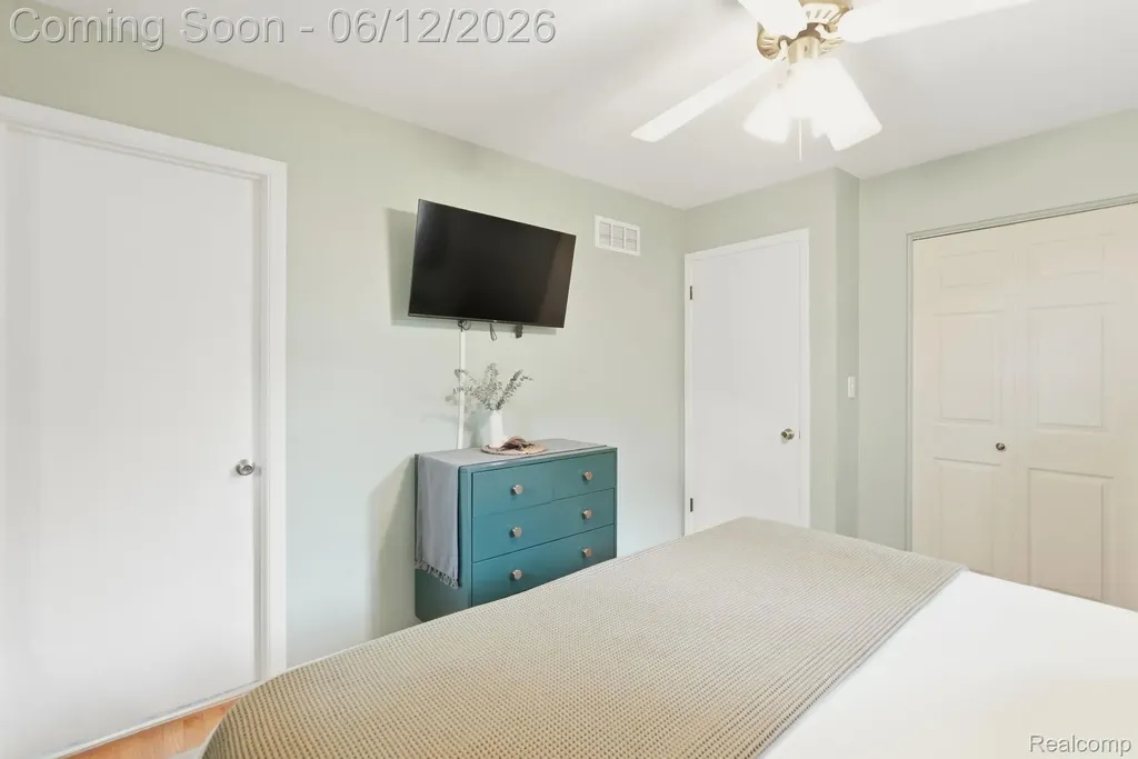 1061 Western Drive Ann Arbor City MI 48103
