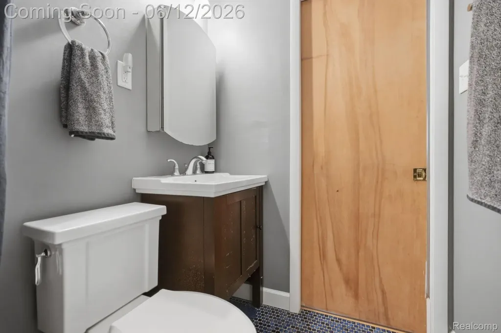 1061 Western Drive Ann Arbor City MI 48103