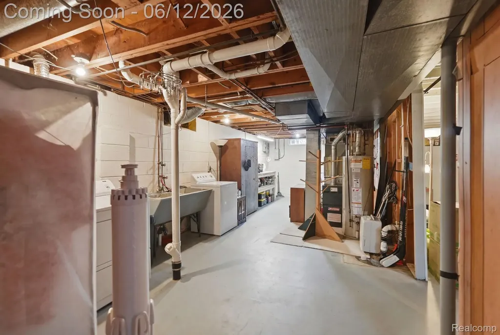 1061 Western Drive Ann Arbor City MI 48103