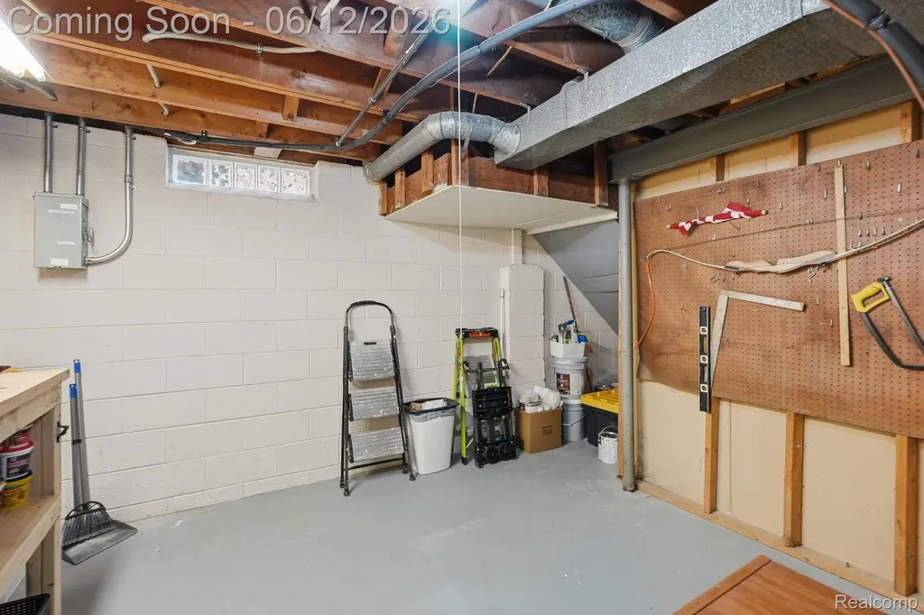 1061 Western Drive Ann Arbor City MI 48103
