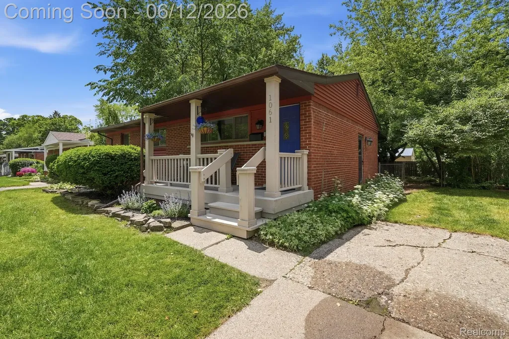 1061 Western Drive Ann Arbor City MI 48103