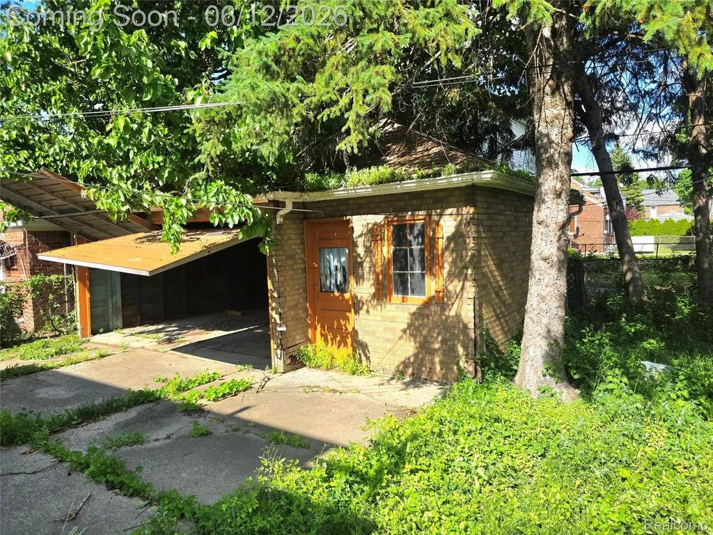 7836 Theisen Street Dearborn City MI 48126