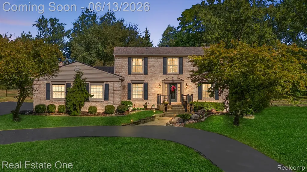 1854 Ludgate Lane Rochester Hills City MI 48309