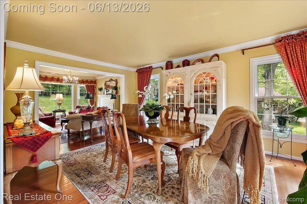 1854 Ludgate Lane Rochester Hills City MI 48309