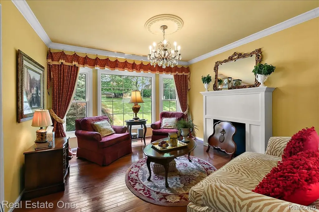 1854 Ludgate Lane Rochester Hills City MI 48309