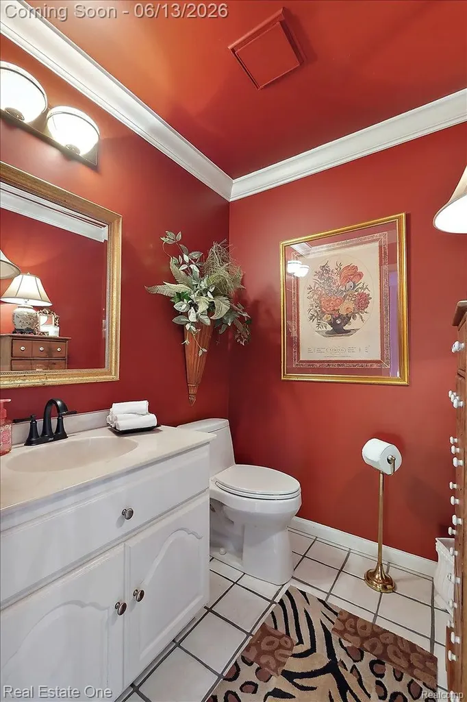1854 Ludgate Lane Rochester Hills City MI 48309