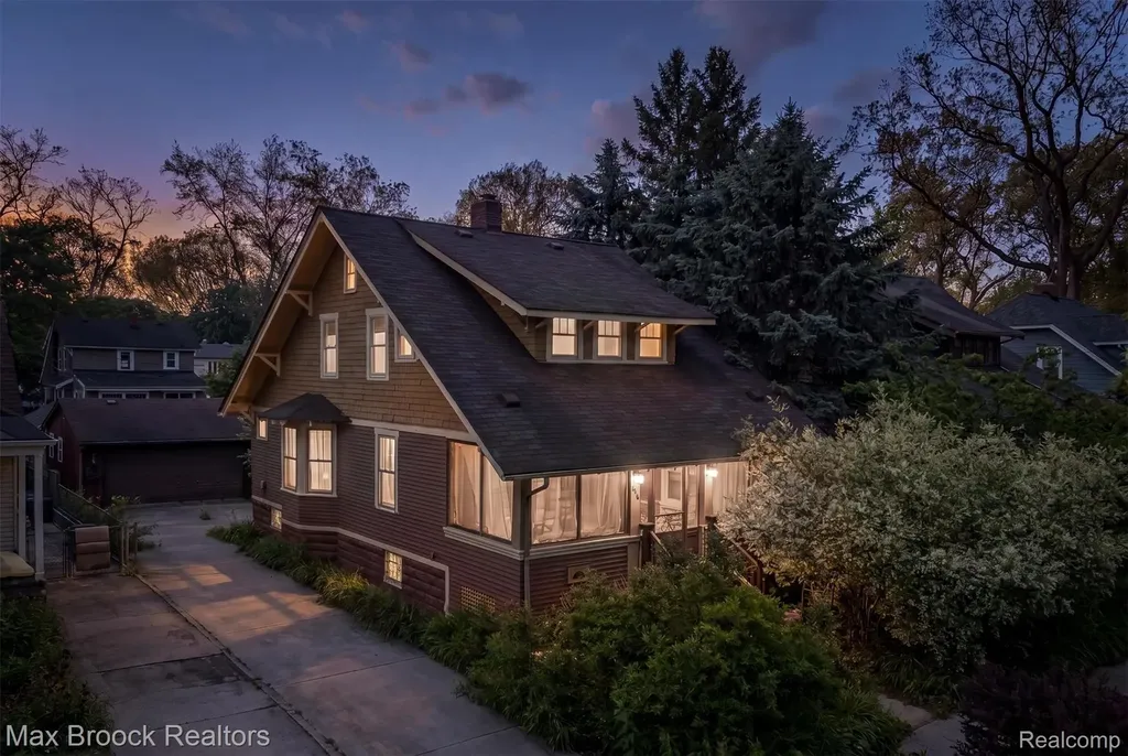 516 S Laurel Street Royal Oak City MI 48067