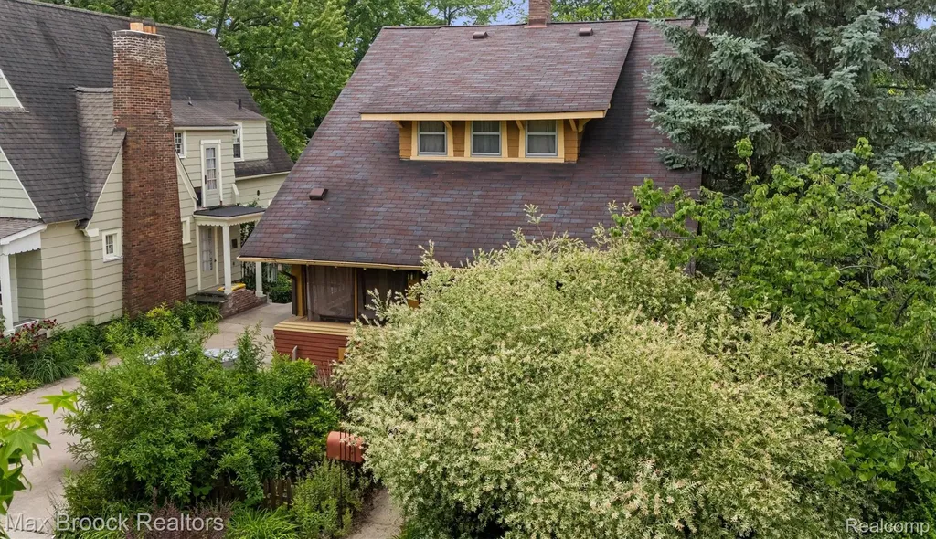 516 S Laurel Street Royal Oak City MI 48067