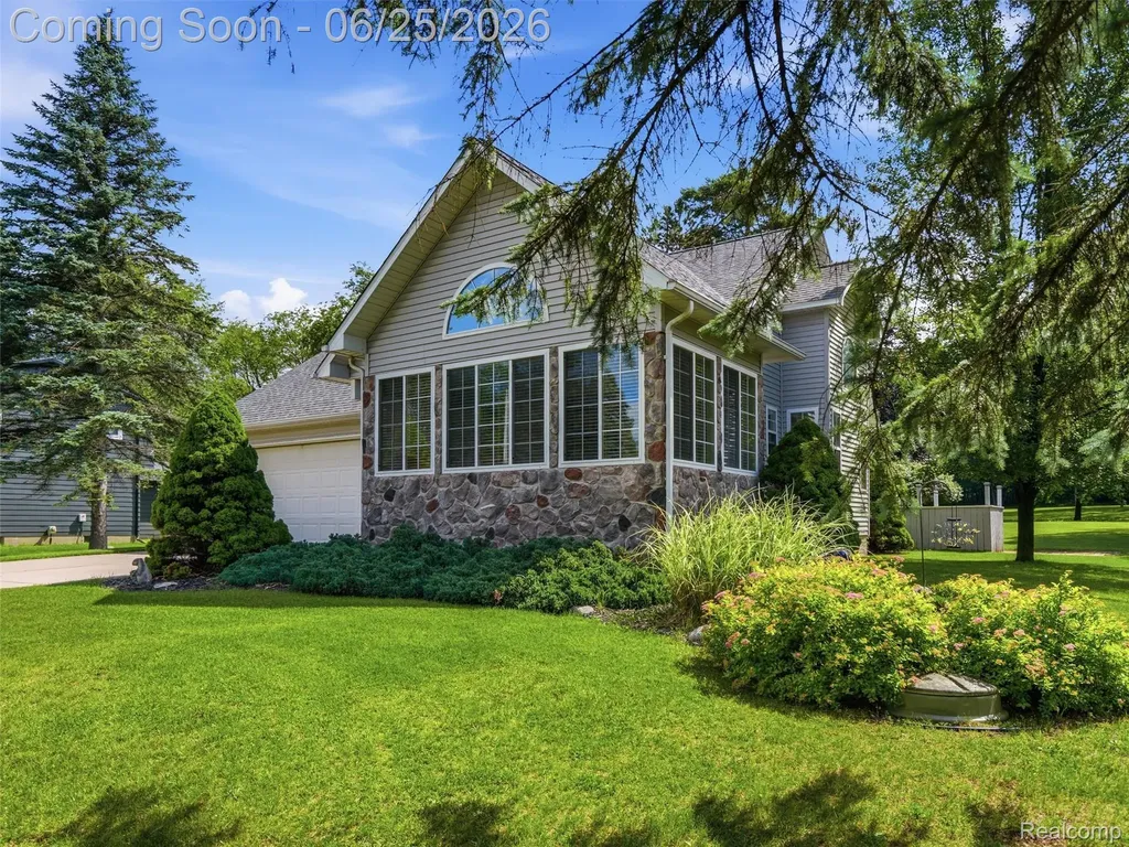 10288 Carmer Road Tyrone Township MI 48430