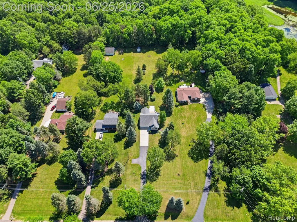 10288 Carmer Road Tyrone Township MI 48430