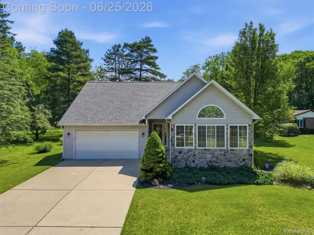 10288 Carmer Road Tyrone Township MI 48430