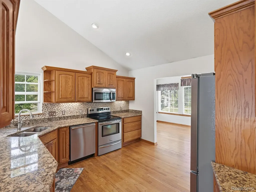 10288 Carmer Road Tyrone Township MI 48430