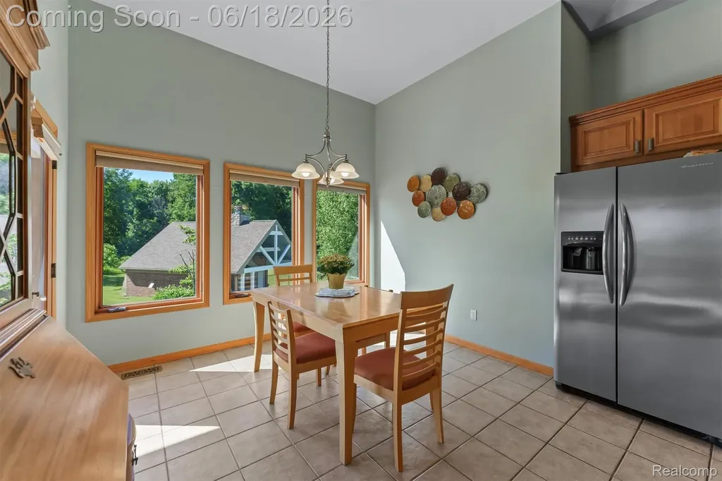 5715 Crest Court Webster Township MI 48130