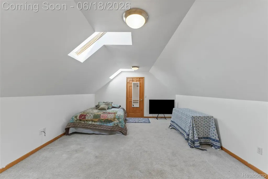 5715 Crest Court Webster Township MI 48130