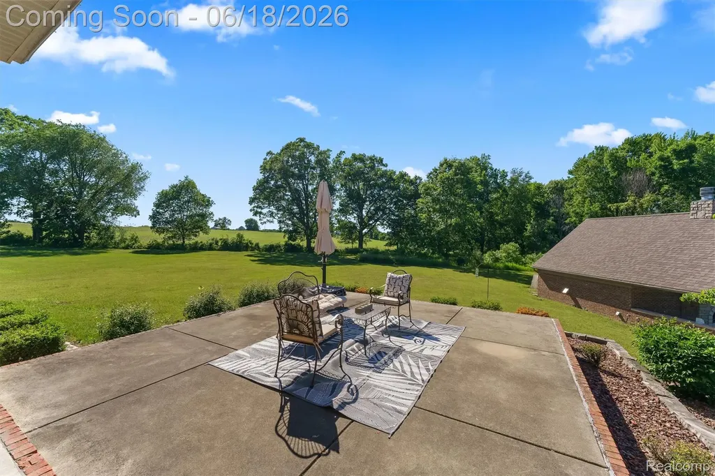 5715 Crest Court Webster Township MI 48130