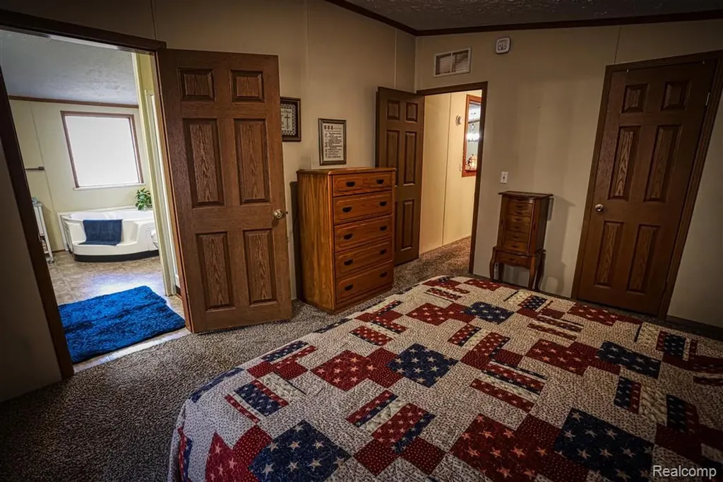 2670 Biscayne Court Lapeer Township MI 48446
