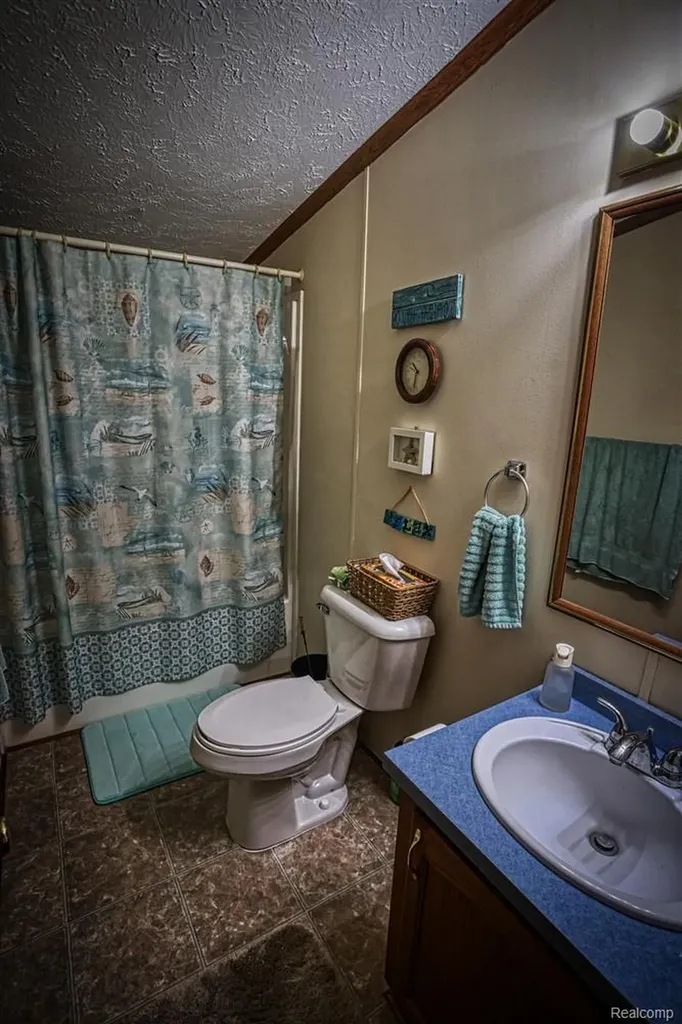 2670 Biscayne Court Lapeer Township MI 48446