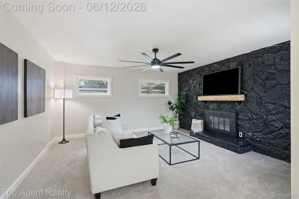 23040 Shiell Street Clinton Charter Township MI 48035