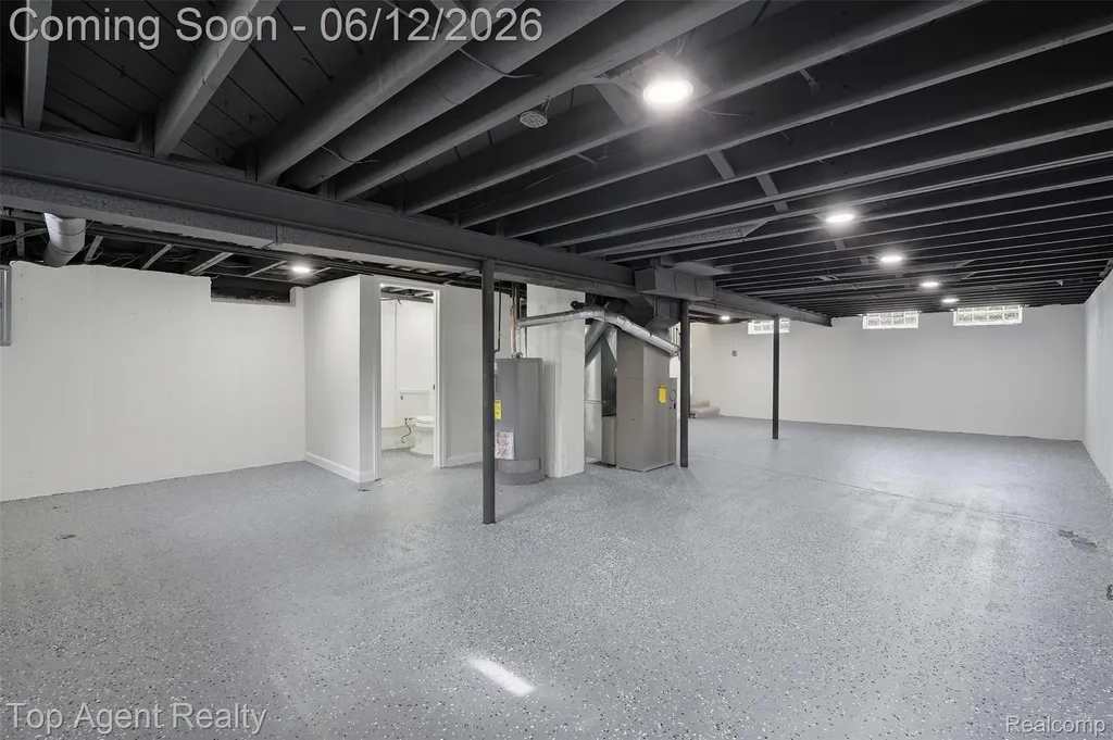 23040 Shiell Street Clinton Charter Township MI 48035