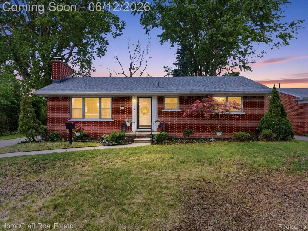1775 N Gulley Road Dearborn Heights City MI 48127