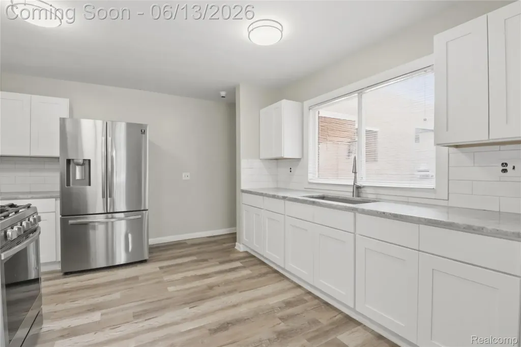 2555 W Boston Boulevard Detroit City MI 48206