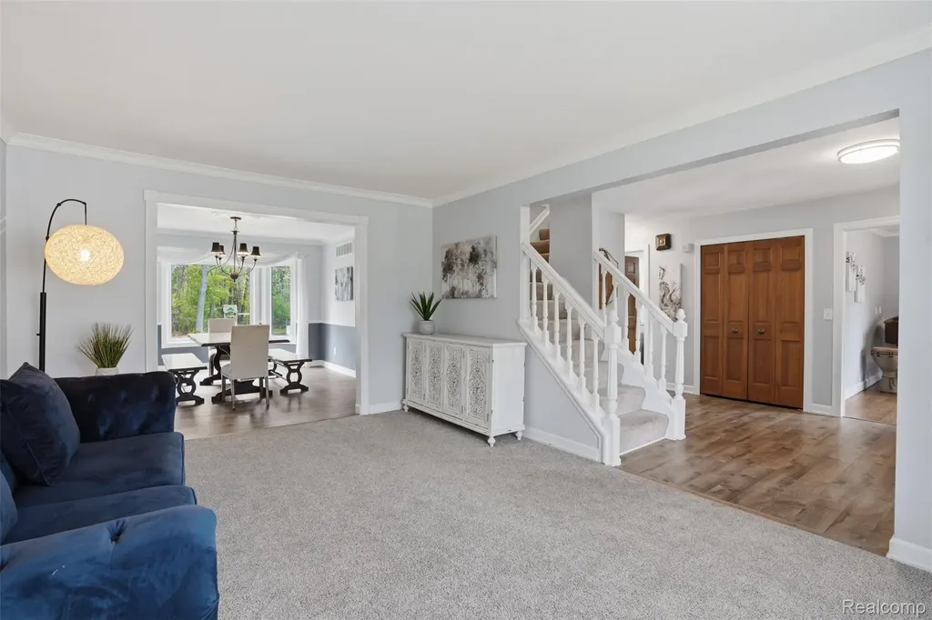 8876 Wintercove Drive Commerce Charter Township MI 48382