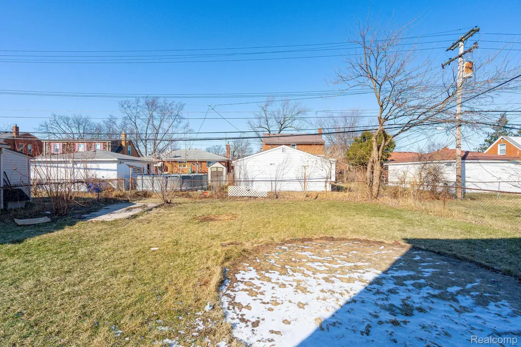 18327 E 13 Mile Road Fraser City MI 48026
