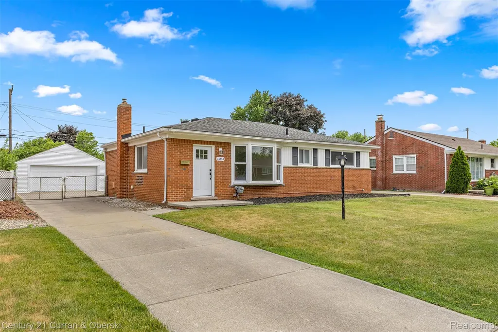 35158 Parkdale Street Livonia City MI 48150