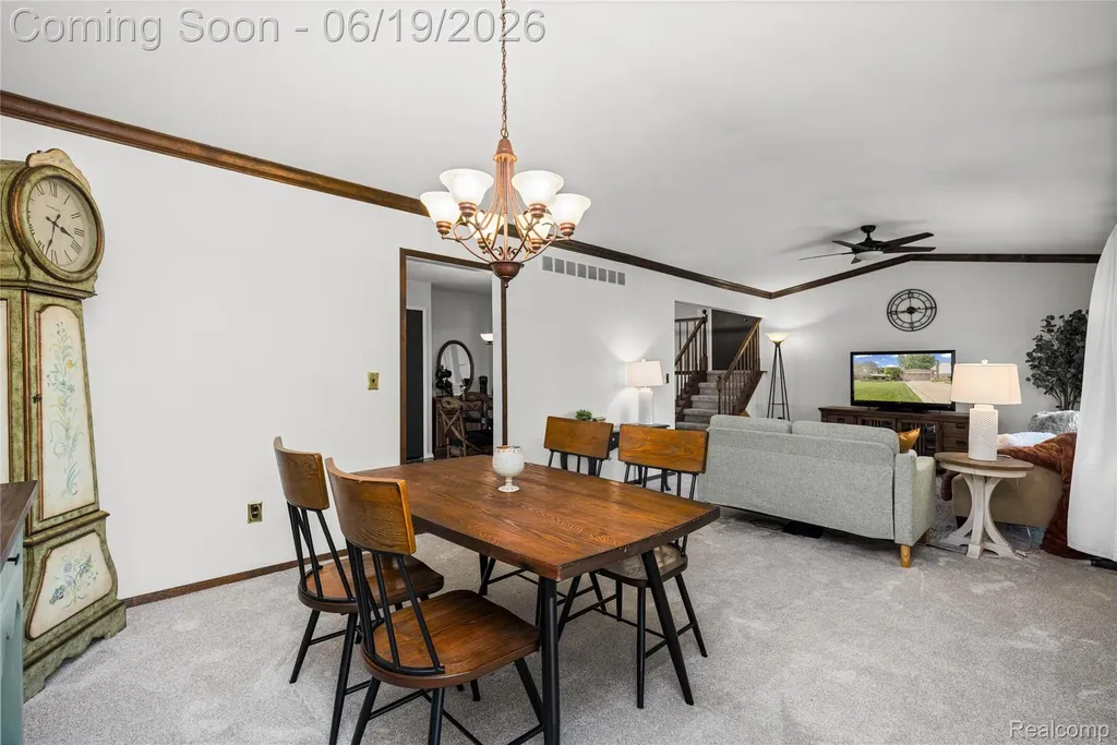 3433 Dobbin Drive Sterling Heights City MI 48310