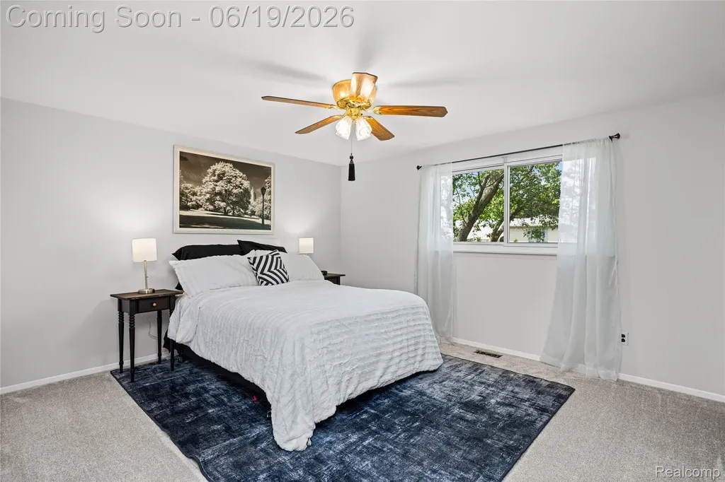 3433 Dobbin Drive Sterling Heights City MI 48310