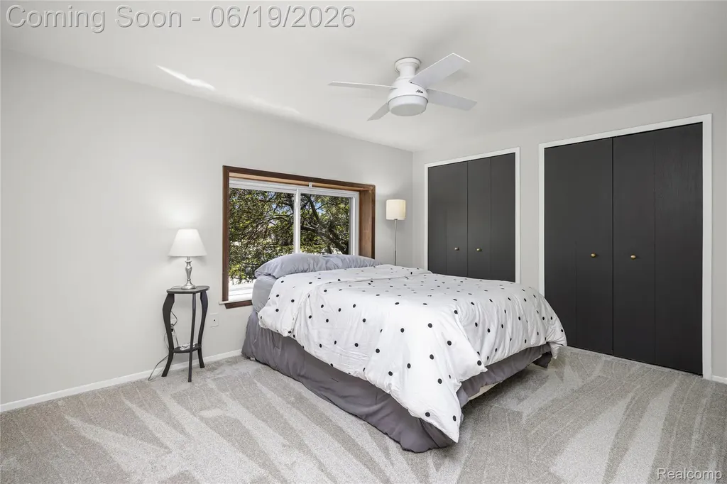 3433 Dobbin Drive Sterling Heights City MI 48310