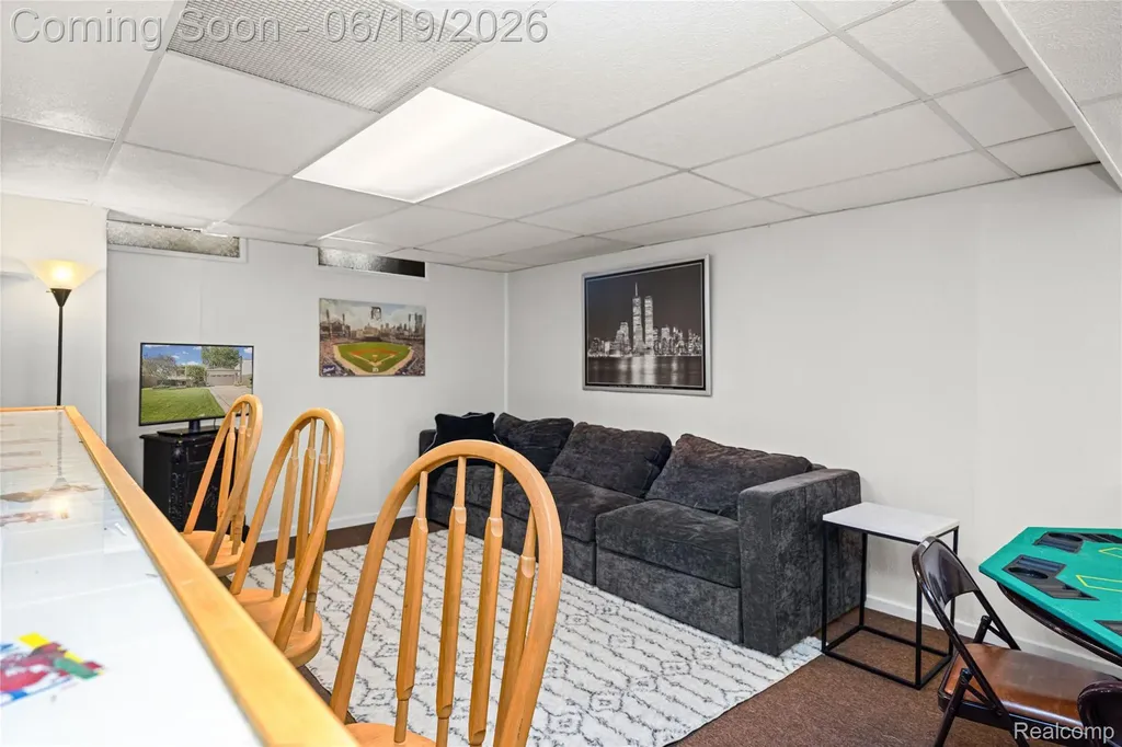 3433 Dobbin Drive Sterling Heights City MI 48310