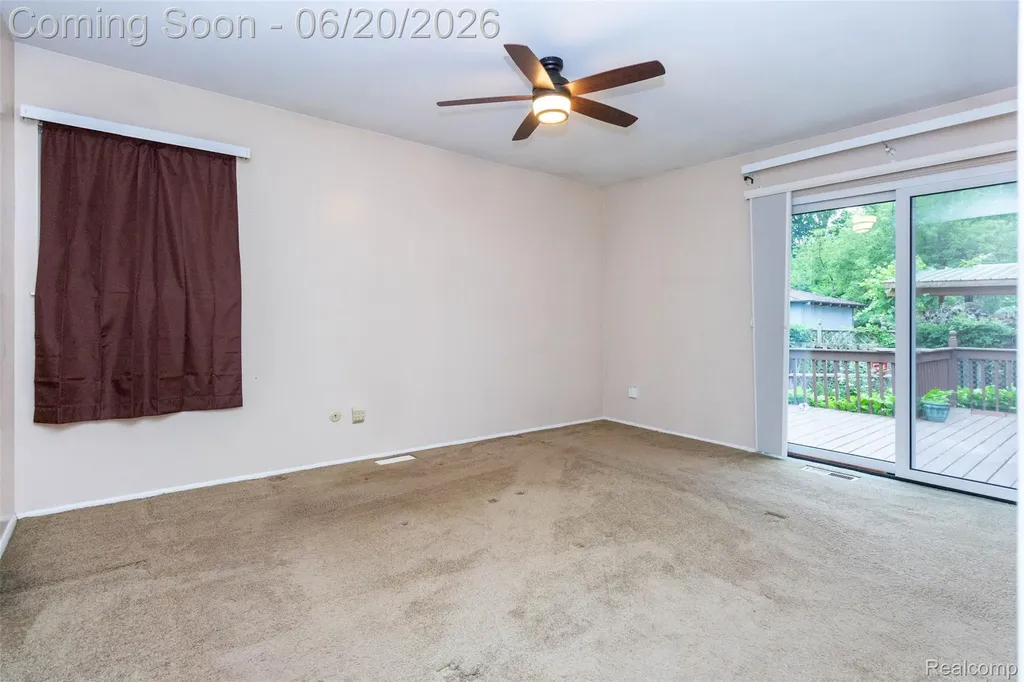 1454 Pine Valley Boulevard Ann Arbor City MI 48104